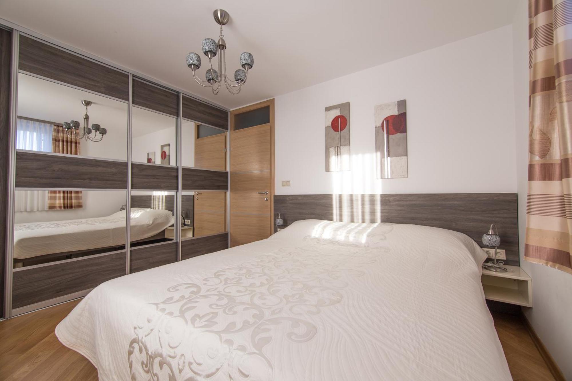 Apartments Villa Novak 1 Donji Okrug  Chambre photo